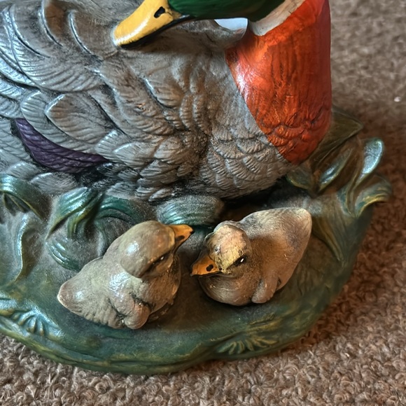 Vintage 1988 Ceramic Pottery Duck and Ducklings Beautiful so well done - Picture 2 of 6
